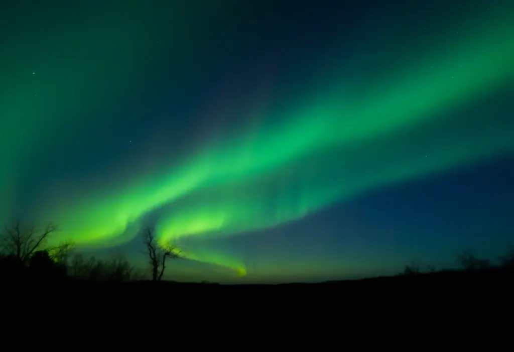 Northern Lights display in the night sky above Kentucky